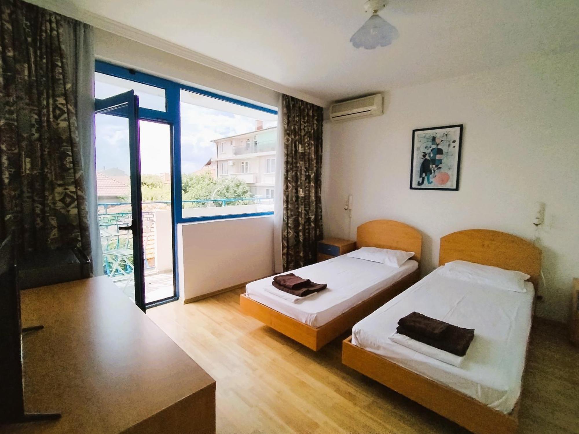 Lira Sto Apartments بوموري المظهر الخارجي الصورة
