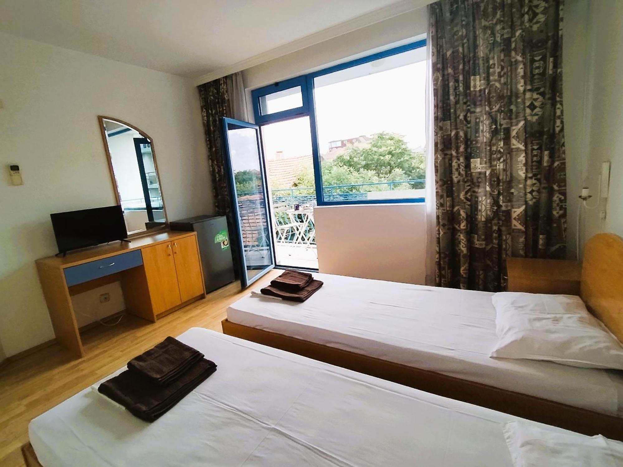 Lira Sto Apartments بوموري المظهر الخارجي الصورة