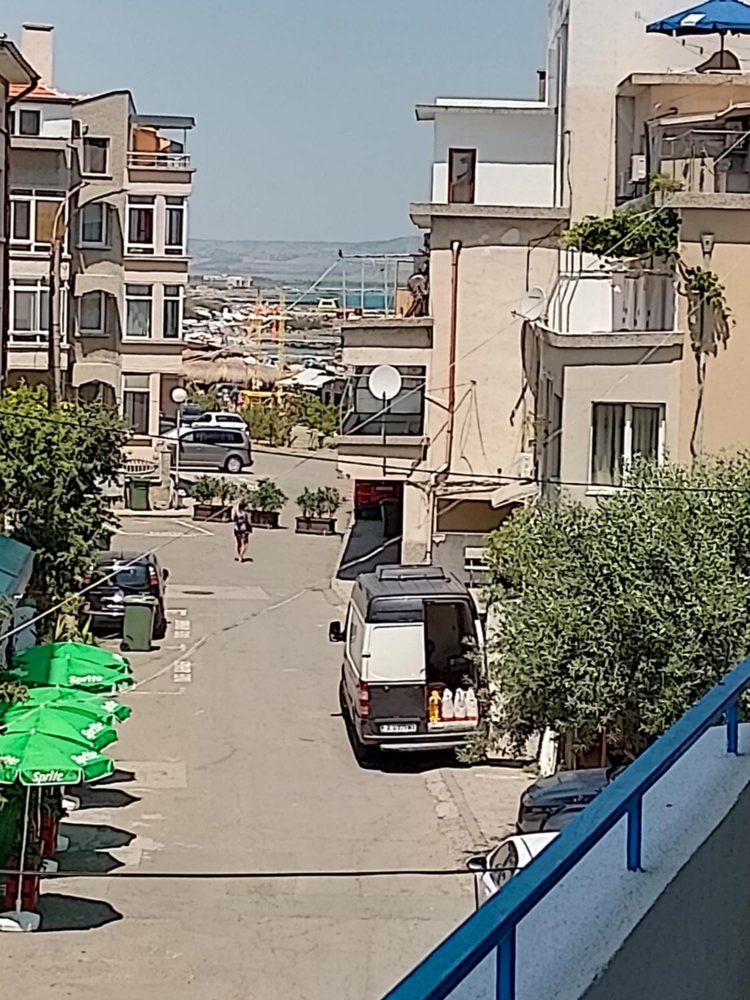 Lira Sto Apartments بوموري المظهر الخارجي الصورة