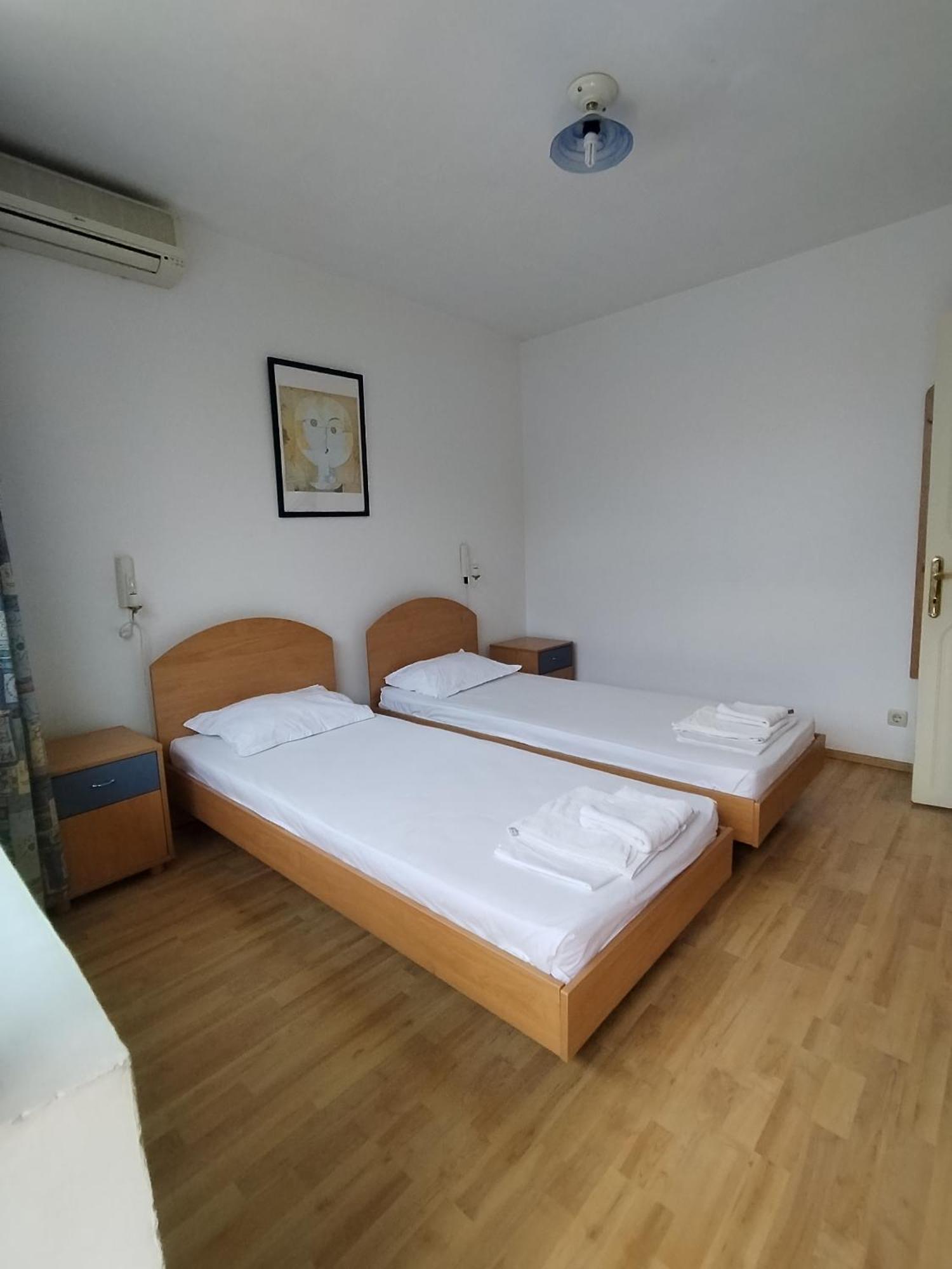 Lira Sto Apartments بوموري المظهر الخارجي الصورة